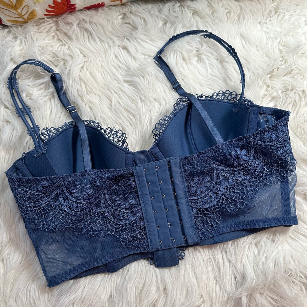 Victoria’s Secret • 2015 Very Sexy Long-Lined Demi - Picture 4 of 16